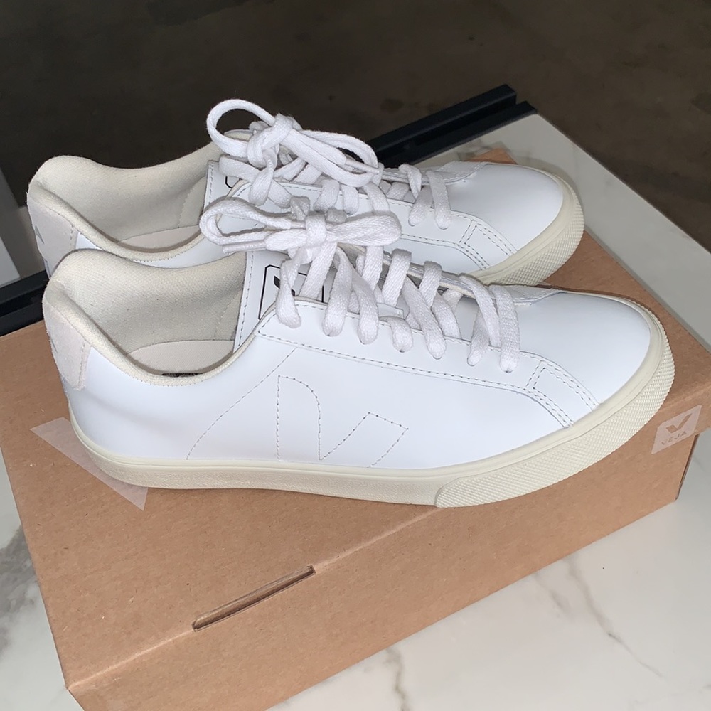 White Leather Veja Trainer Shoes